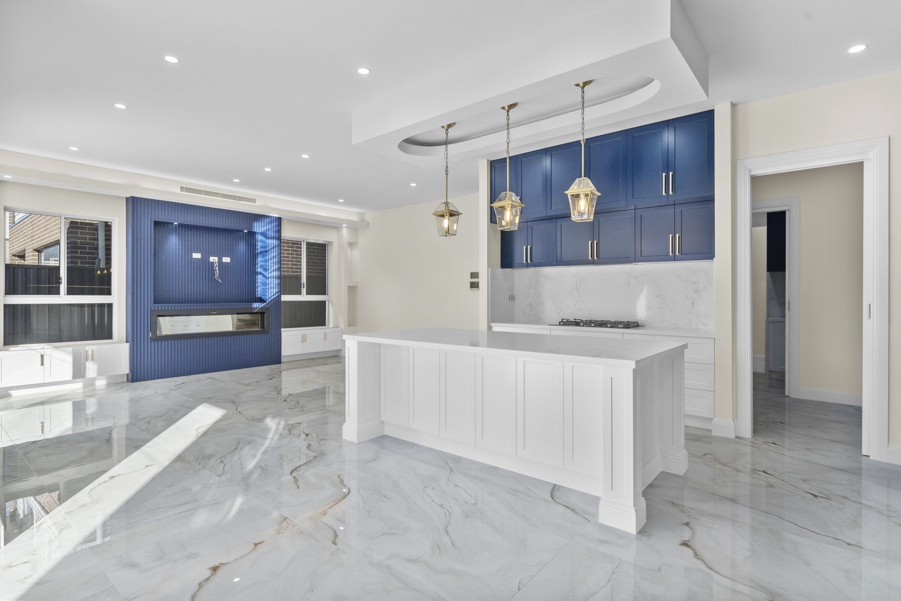 Coastal Family Residence gallery photo 5